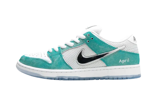 Nike SB Dunk Low April Skateboards - MTHOR SHOP