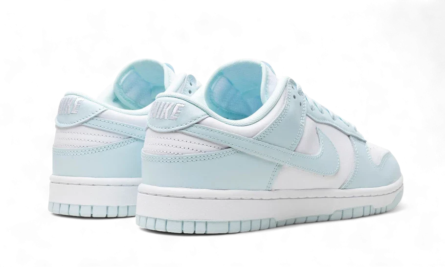 nike-dunk-low-glacier-blue