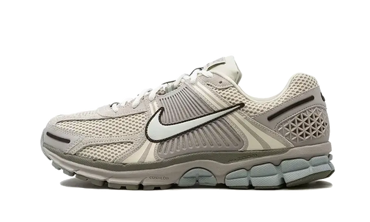 Nike Zoom Vomero 5 Light Orewood Brown