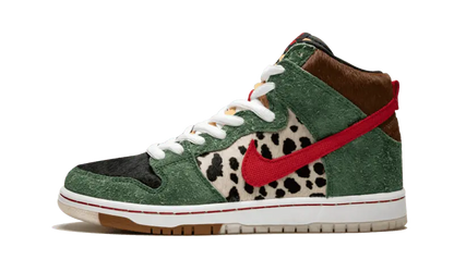 Nike SB Dunk High Dog Walker - BQ6827-300