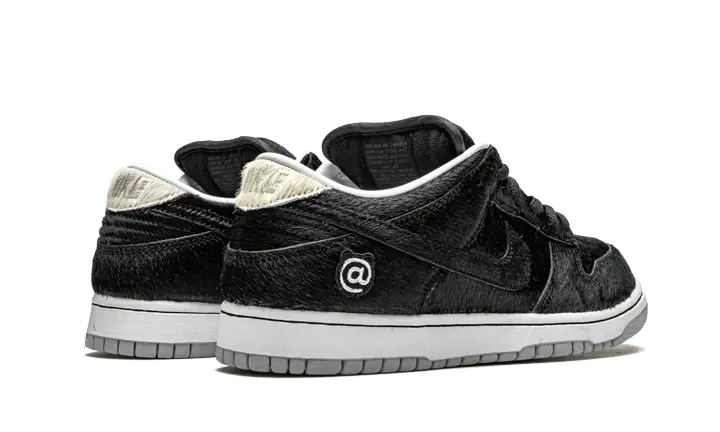 Nike SB Dunk Low BE@RBRICK Medicom Toy - CZ5127-001